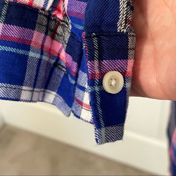 Old Navy Lightweight Flannel Blue, White, Navy & Pink Button Down Flannel, XS - Picture 12 of 13
